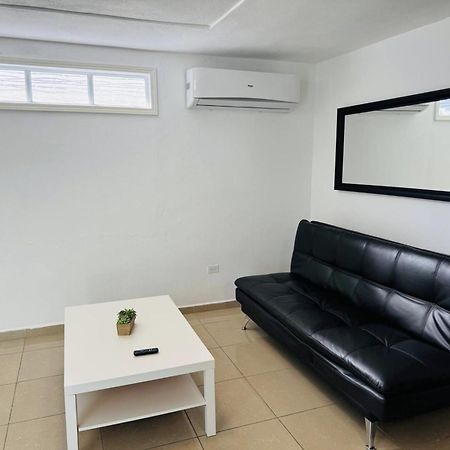 Hollywood Apartments Yabucoa Extérieur photo